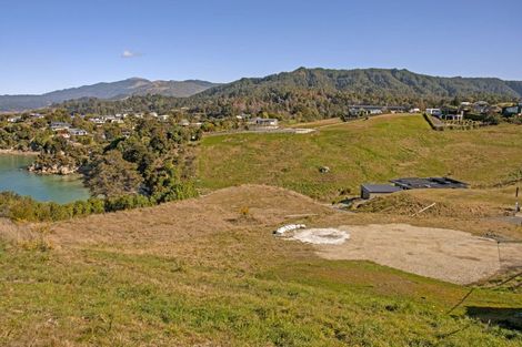 Photo of property in 15 Fairburn Place, Kaiteriteri, 7197