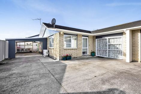 Photo of property in 24b Surrey Street, Hawera, 4610