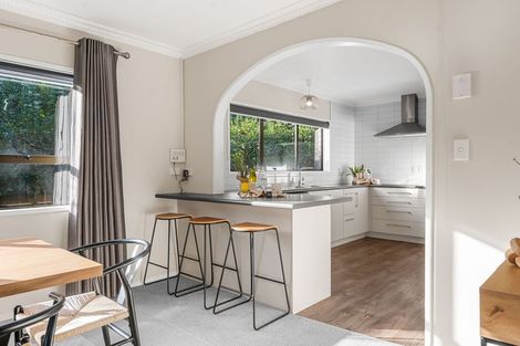 Photo of property in 8a Tamihana Avenue, Fairfield, Hamilton, 3214