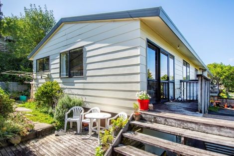 Photo of property in 27 Carlton Street, Bellevue, Tauranga, 3110