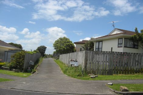 Photo of property in 5a Kopu Place, Clendon Park, Auckland, 2103