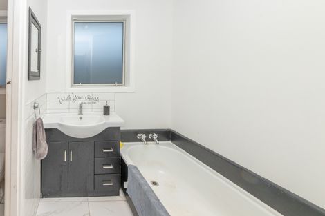 Photo of property in 56a Rangiora Woodend Road, Woodend, 7610