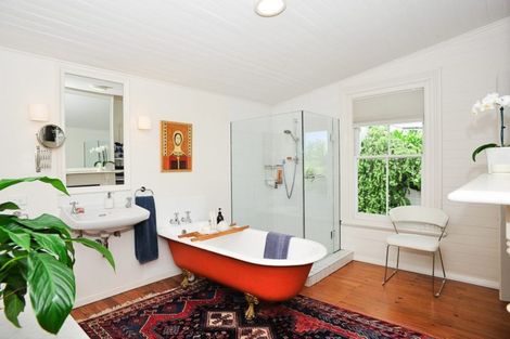 Photo of property in 53 Cressy Terrace, Lyttelton, 8082