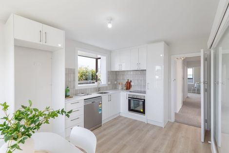 Photo of property in 330 Keyes Road, New Brighton, Christchurch, 8083