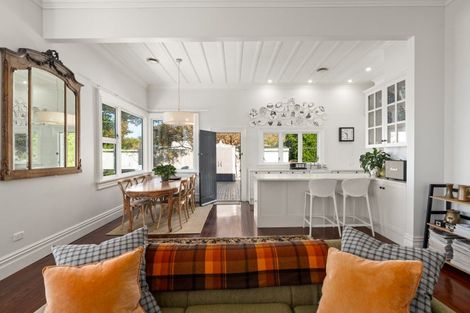 Photo of property in 2 Melrose Street, Roslyn, Dunedin, 9010