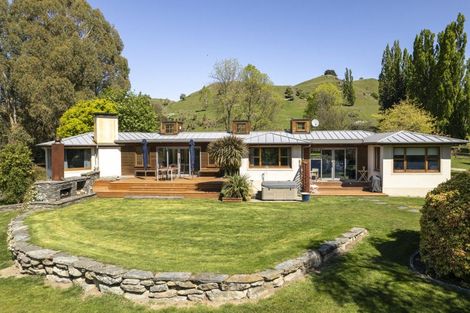 Photo of property in 448 Malaghans Road, Dalefield, Queenstown, 9371