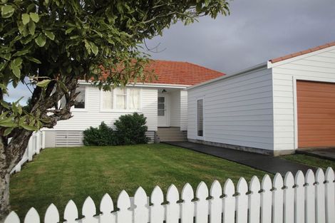 Photo of property in 15 Lynton Road, Mount Wellington, Auckland, 1060