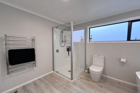 Photo of property in 8 Balmerino Lane, Wallaceville, Upper Hutt, 5018