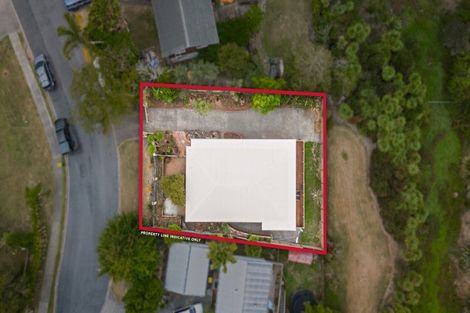 Photo of property in 6 Donald Street, Stanmore Bay, Whangaparaoa, 0932