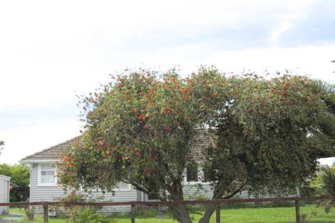 Photo of property in 24 Glasgow Crescent, Kaiti, Gisborne, 4010