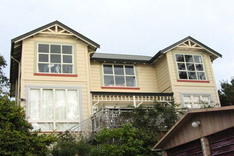 Photo of property in 33 Marine Parade, Macandrew Bay, Dunedin, 9014