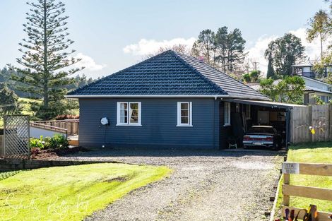 Photo of property in 17a Ash Street, Maungaturoto, 0520