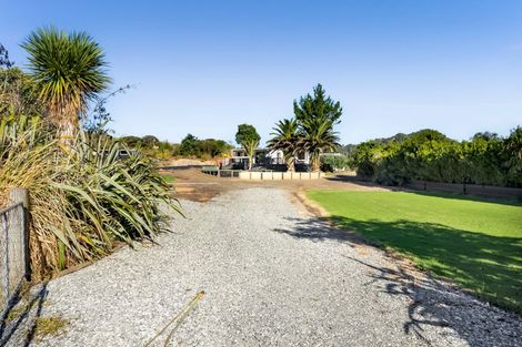 Photo of property in 173 Te Mahoe Road, Mokau, 4376