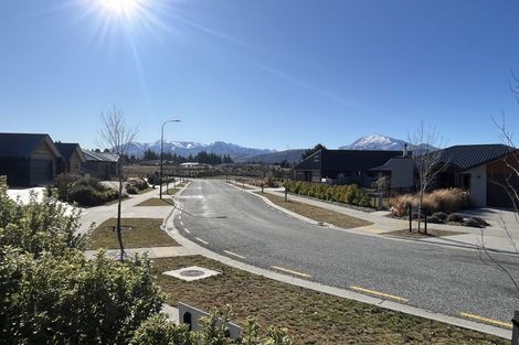 Photo of property in 5 Tahi Street, Albert Town, Wanaka, 9305
