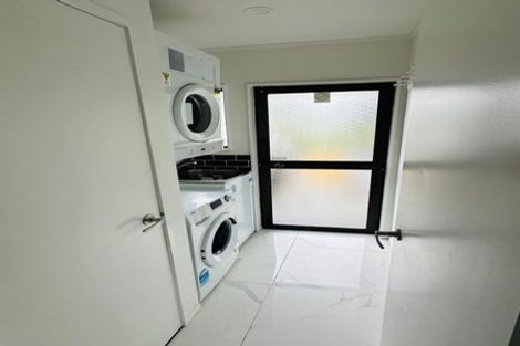 Photo of property in 1/14 Troon Place, Papatoetoe, Auckland, 2025