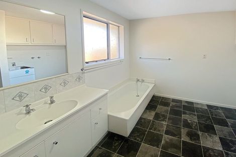 Photo of property in 3/29 Fairfield Avenue, Addington, Christchurch, 8024