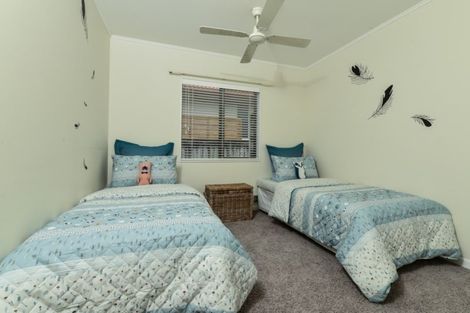 Photo of property in 12 Caversham Drive, Rototuna, Hamilton, 3210