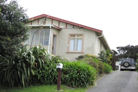 Photo of property in 11 Karewa Street, Castlecliff, Whanganui, 4501