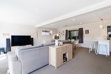 Photo of property in 34 Kinmont Crescent, Kinmont Park, Mosgiel, 9024