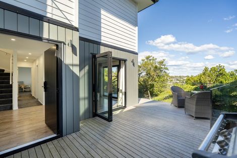 Photo of property in 11 Coventry Way, Long Bay, Auckland, 0630