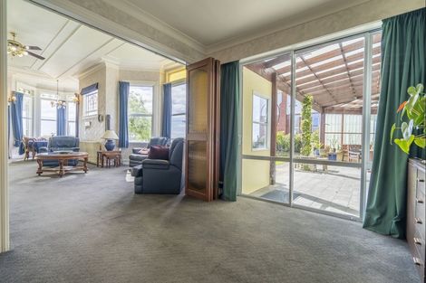 Photo of property in 160 Marine Parade, Bluff, 9814