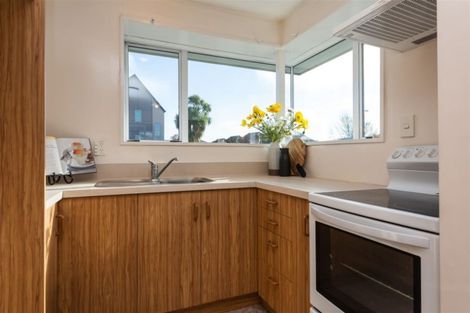 Photo of property in 1/5 Broadbent Street, Riccarton, Christchurch, 8041