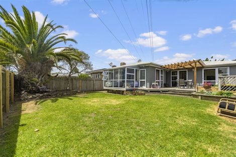 Photo of property in 42 Tiraumea Drive, Pakuranga, Auckland, 2010