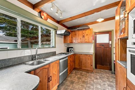 Photo of property in 2059 State Highway 16, Helensville, 0875