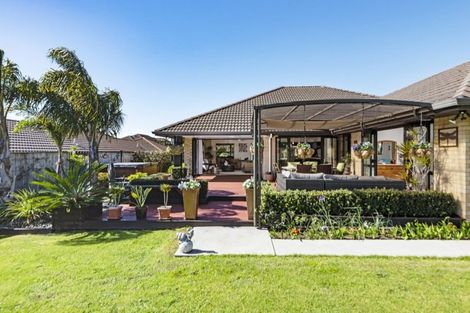 Photo of property in 44 Intrepid Crescent, Beachlands, Auckland, 2018