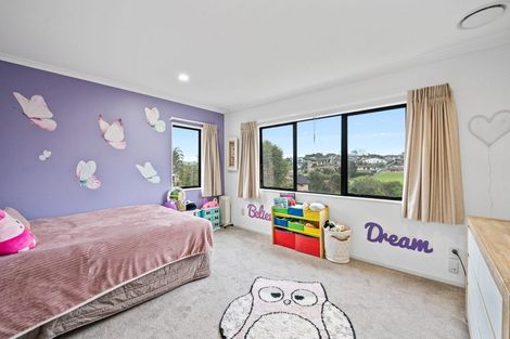 Photo of property in 20 Ina Ville Drive, Pukekohe, 2120
