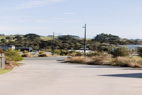 Photo of property in 3 Omahina Street, Raglan, 3225