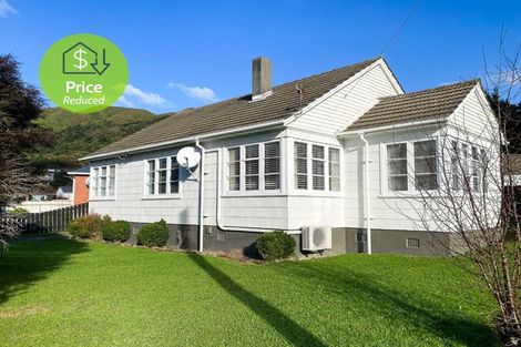 Photo of property in 29 Newcombe Street, Naenae, Lower Hutt, 5011