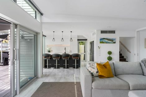 Photo of property in 122 Motu Hei, Pauanui, Hikuai, 3579