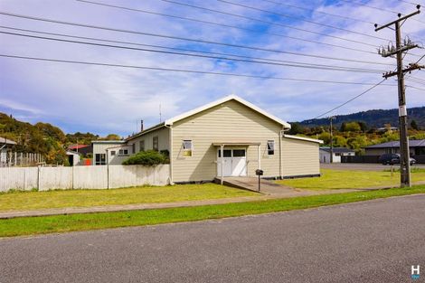 Photo of property in 37 Inverness Street, Dunollie, Runanga, 7803