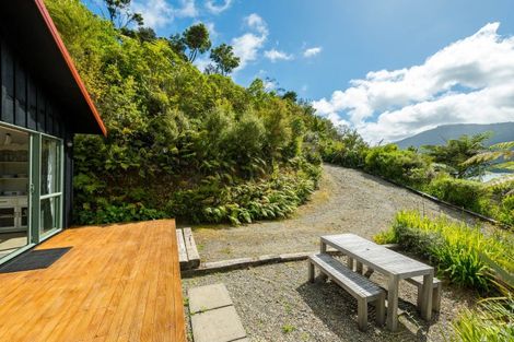 Photo of property in 55 Hope Drive, Okiwi Bay, 7193