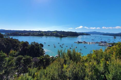 Photo of property in 14 Sir George Back Street, Opua, 0200