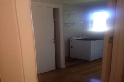 Photo of property in 3 La Trobe Street, Pakuranga Heights, Auckland, 2010