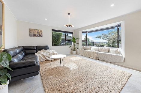 Photo of property in 206 Glengarry Road, Glen Eden, Auckland, 0602