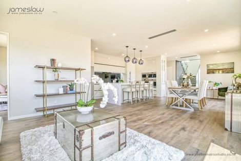 Photo of property in 52 Eighth View Avenue, Beachlands, Auckland, 2018