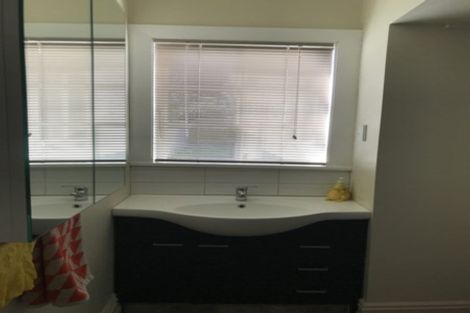 Photo of property in 15 Porritt Avenue, Mount Victoria, Wellington, 6011