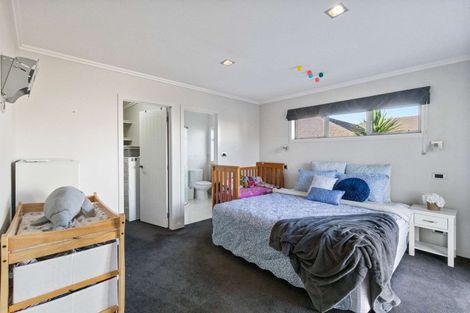 Photo of property in 15a Mckenzie Road, Owhata, Rotorua, 3010