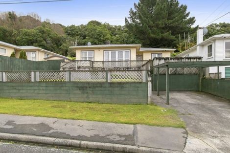 Photo of property in 8 Puriri Street, Wainuiomata, Lower Hutt, 5014