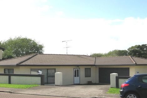 Photo of property in 37 Millstream Drive, Henderson, Auckland, 0610