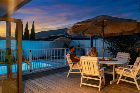 Photo of property in 24 Raiha Street, Papamoa Beach, Papamoa, 3118