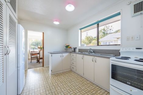 Photo of property in 18 Norton Park Avenue, Fairfield, Lower Hutt, 5011