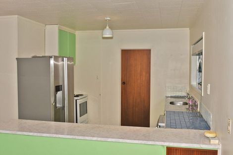 Photo of property in 9 Kendale Drive, Leigh, 0985