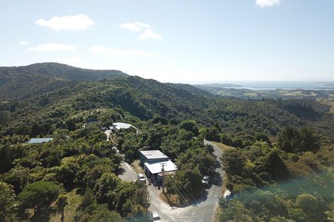 Photo of property in 40 Govan Wilson Road, Whangaripo, Warkworth, 0985