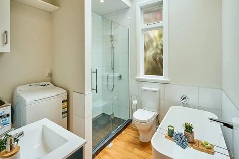 Photo of property in 110 Wexford Road, Miramar, Wellington, 6022