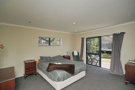 Photo of property in 15 Amoka Crescent, Parklands, Christchurch, 8083