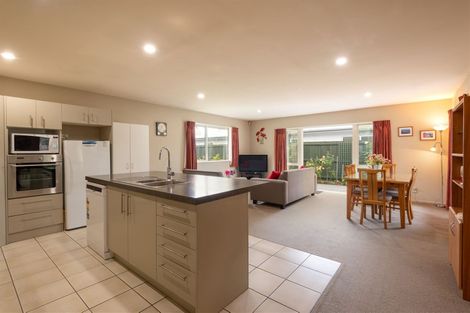 Photo of property in 132 Rothesay Road, Parklands, Christchurch, 8083
